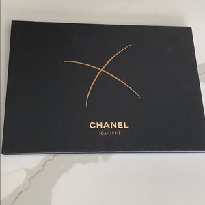 Chanel Joaillerie Book